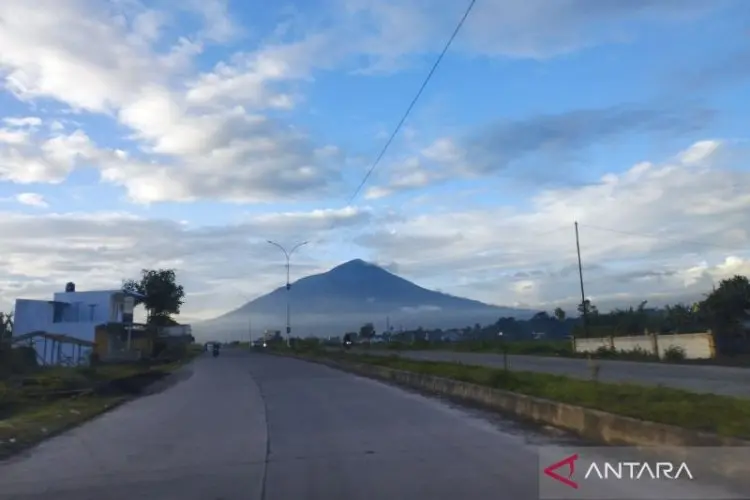 Garut Dapat Bantuan 405 Unit Lampu PJU dari Kementerian ESDM