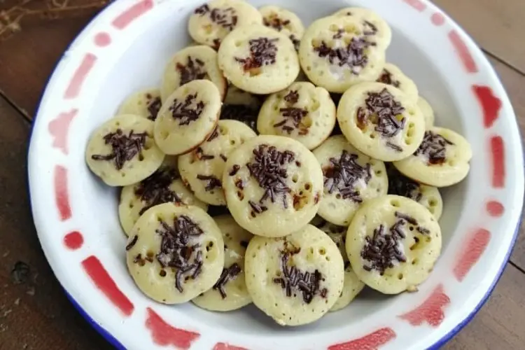 Sensasi Lembut di Mulut! Resep Kue Cubit Super Empuk dengan 7 Bahan Sederhana, Dijamin Bikin Ketagihan!