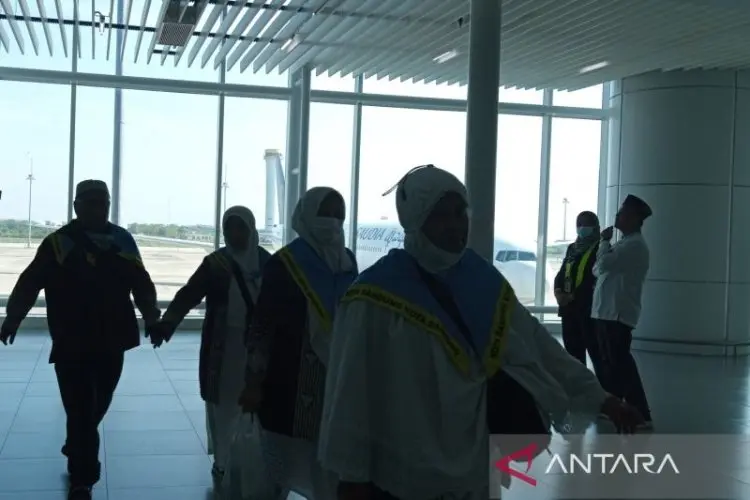 401 Haji Asal Kota Cirebon Sudah Pulang ke Tanah Air