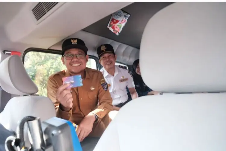 Depok Punya Angkot Ber-AC, Uji Coba Tarifnya Cuma Seribu Rupiah