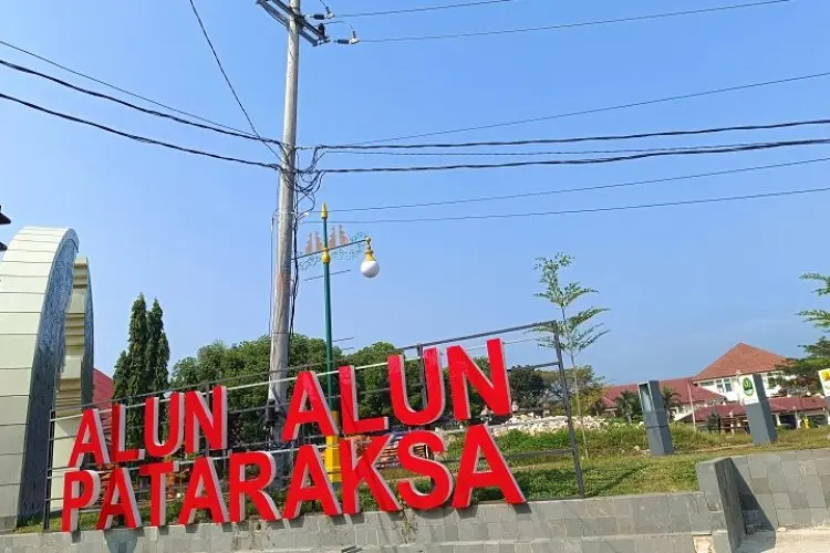 Nggak Masalah Pataraksa Diperbaiki, Tapi Penanganan Kasus Korupsi Jalan Terus