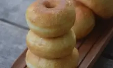Donat Santan Ala Rumahan: Rahasia Empuk, Lembut, dan Montok yang Bikin Nagih dari Gigitan Pertama!