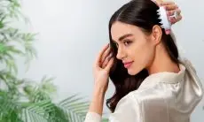 5 Cara Merawat Rambut agar Lebih Kuat, Panjang dan Sehat