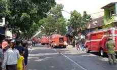 Kebakaran Gudang Tas dan Sepatu Cibaduyut, Diskar PB Kota Bandung Pastikan Tak Ada Korban Jiwa