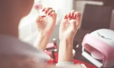 5 Produk Skincare Andalan yang Bikin Kuku Kamu Kuat dan Sehat Alami, Dijamin Bikin Iri!
