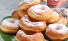 Resep Rahasia Donat Tape Lembut Empuk Seharian, Bikin Nagih dari Gigitan Pertama! Cocok untuk Pemula dan Usaha Rumahan