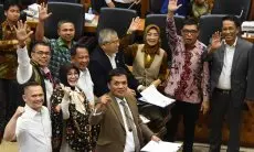 Jujurlah Baleg DPR, Kalian Revisi Undang-Undang demi Kaesang?