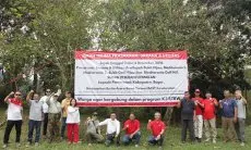 Sempat Dicopot OTK, Warga BGH Kembali Memasang Spanduk Penyerahan PSU dari Sentul City ke Pemkab Bogor