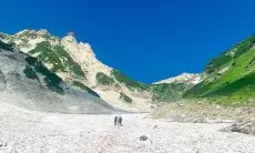 4 Destinasi Memukau yang Wajib Anda Kunjungi Saat Liburan Musim Dingin di Negeri Sakura Jepang
