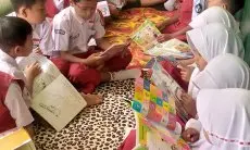 Pemkab Bandung Permudah Informasi 13 Program Prioritas Bupati Bandung Melalui Layar Monitor Mobil Perpustakaan Keliling