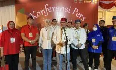 Dandan Arif, Pasangan Terakhir Daftar ke KPU Kota Bandung