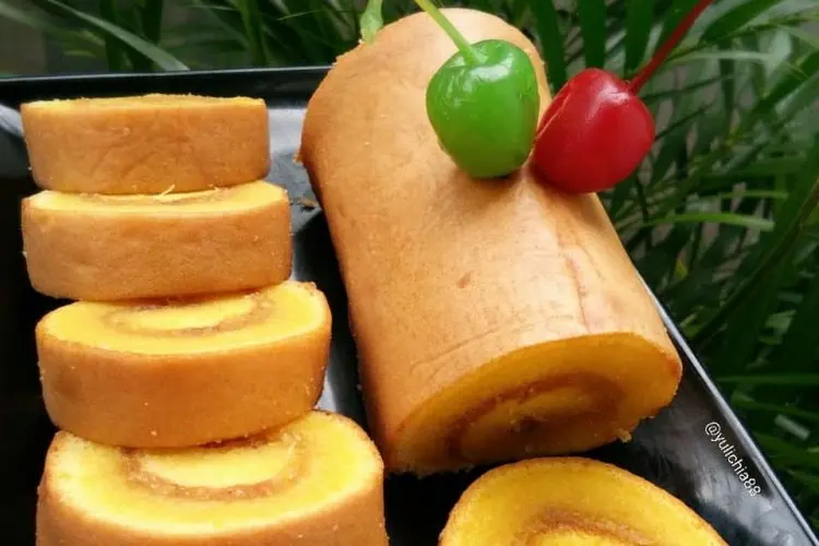 Rahasia Bolu Gulung Selai Nanas Ala Rumahan yang Anti Gagal: Lembut, Empuk, dan Meleleh di Mulut! Cocok untuk Pemula