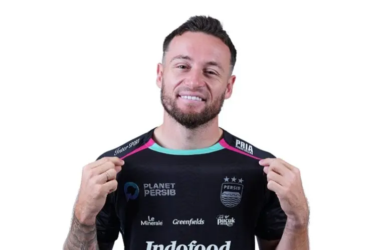 Bukan Biru, Kok Persib Pilih Jersey Ini untuk Laga Pembuka Liga 1 Lawan PSBS Biak Sih?