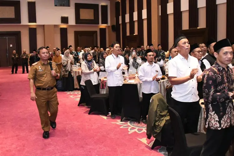 Sekda Herman Harap Guru Madrasah  Cetak Calon Pemimpin Berkarakter