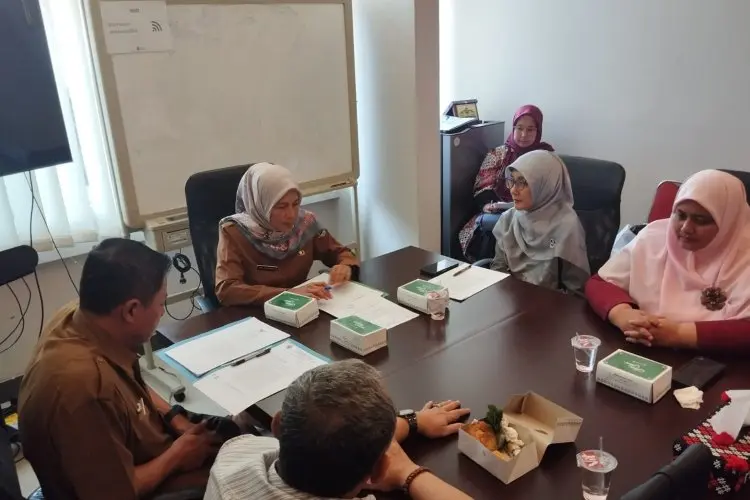 Perjuangan Dewan Ajukan Raperda Pinjol Temui Titik Terang