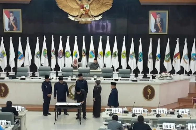 Tok! Pemprov dan DPRD Jabar Sepakati KUA-PPAS APBD Perubahan 2024