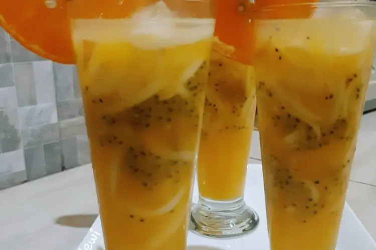 Tak Perlu Ribet, 3 Langkah Mudah Bikin Es Jeruk Kelapa Muda Segar Ala Rumahan yang Bikin Ketagihan
