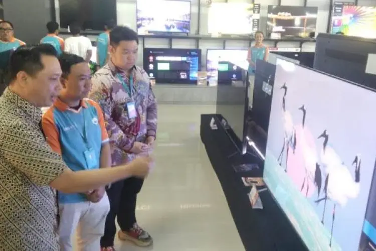 Log In Megastore Cinunuk Garap Pasar Perabot Rumah Tangga dan Peralatan Elektronik Bandung Timur