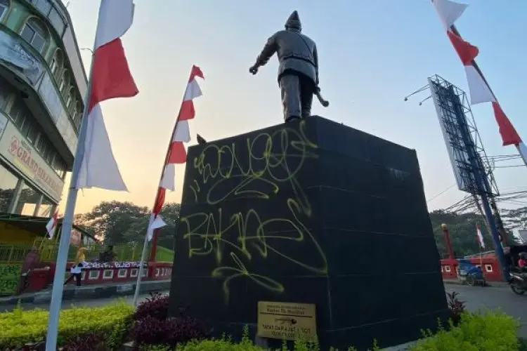 Fondasi Patung Kapten Muslihat Jadi Sasaran Vandalisme, Disperumkim Segera Bertindak