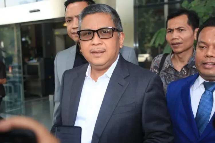 Guntur Romli: Hasyim Asyari dan Penyelidik KPK Dinilai Tak Relevan Jadi Saksi dalam Sidang Hasto Kristiyanto