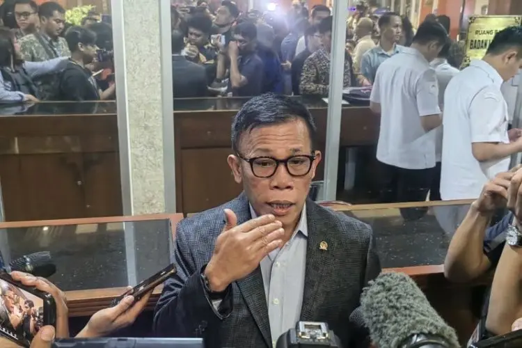 Sudahlah DPR! Revisi RUU Pilkada Itu Akal-akalan Kalian Saja
