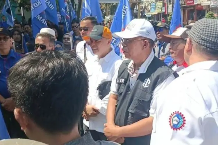 Dinilai Relatif Berpengalaman, PC SP TSK-SPSI Kota Cimahi Deklarasikan Dikdik-Bagja sebagai Paslon Wali dan Wakil Wali Kota Cimahi