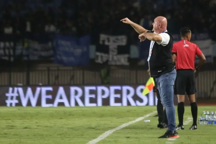 Bojan Hodak Akui Persib Belum Bisa Memanfaatkan Gol Melalui Sepak Pojok