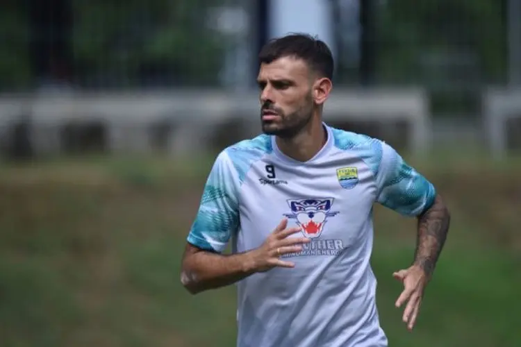 Cetak Gol Penentu Kemenangan Persib Atas Lion City Sailors FC, Tyronne: Ini Perasaan Terbaik Dalam Hidup Saya