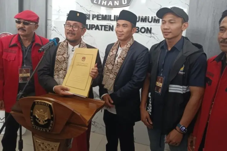 Pilbup Cirebon 2024, Pasangan Imron-Agus Kurniawan Budiman Daftar Pertama ke KPU