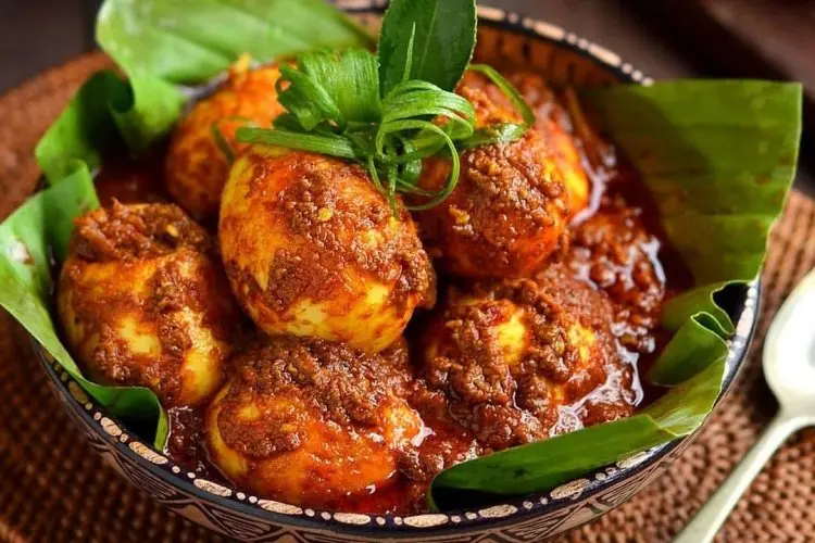 Resep Rendang Telur Pedas Meresap ala Rumahan: Nikmatnya Bumbu Kaya Rempah yang Bikin Nagih! Cocok untuk Pemula, Dijamin Sukses!