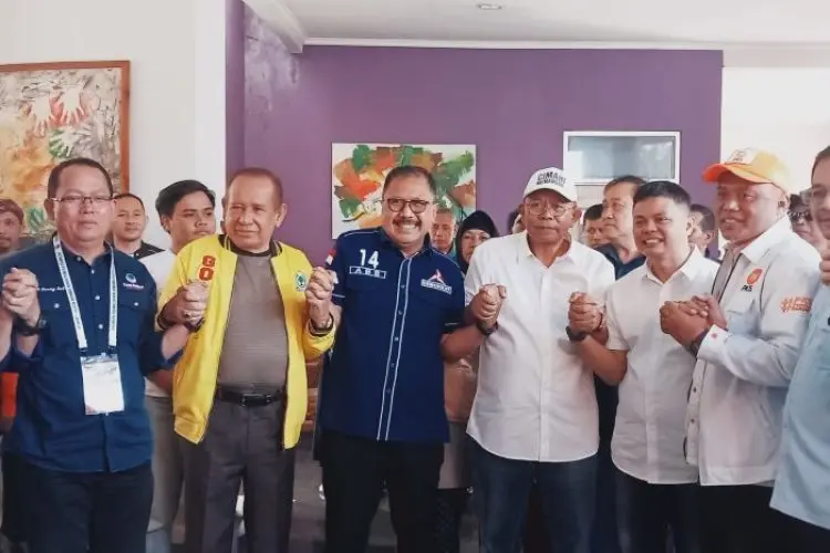 Ali Hasan Datangi Deklarasi Pasangan Dikdik-Bagja, Golkar Berlabuh di Koalisi Cimahi Bersatu?