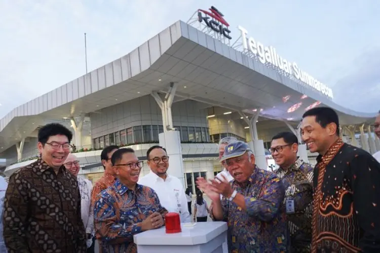 FOTO: Peresmian Hak Penamaan Stasiun Tegalluar Summarecon