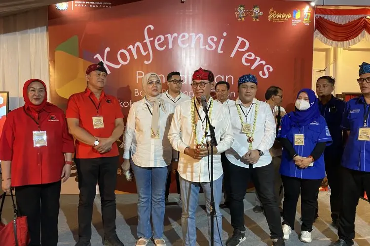 Dandan Arif, Pasangan Terakhir Daftar ke KPU Kota Bandung