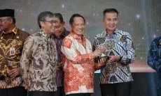 Bey Machmudin Raih Penghargaan Apresiasi Kinerja Penjabat Kepala Daerah Tahun 2024 