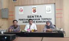 Bawaslu Tegur Empat Kades dan Satu Dirut BUMD yang Menghadirkan Bakal Calon Bupati dan Bakal Calon Wakil Bupati dalam kegiatan Mereka