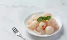 Manfaat Menakjubkan dari Buah Leci, Superfood Tropis yang Harus Anda Coba