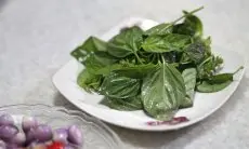 Kecantikan Alami dari Dapur, Manfaat Daun Kemangi untuk Kulit yang Memukau