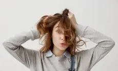 Rahasia Rambut Sehat, Masker DIY Hibiscus dan Yogurt untuk Atasi Kekeringan