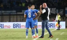 Dua Pemain Masih Belum Gabung Persib Bandung