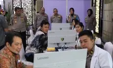 Polda Jabar Buka Pelayanan Kesehatan Holistik