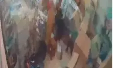 Viral Detik-detik Dua Anak Nyaris Tertimpa Plafon Saat Gempa Guncang Kabupaten Bandung