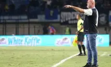 Jaga Kebugaran Selama Libur! Bojan Hodak Ingatkan Pemain Persib untuk Tetap Fit Jelang 7 Laga Krusial