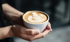 Panduan Lengkap Memilih Susu yang Pas untuk Nikmatnya Setiap Seduhan Kopimu