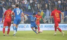 Nyaris di Surabaya! Ini Alasan Laga Persija vs Persib Akhirnya Pindah ke Samarinda
