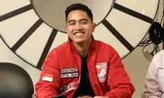Kaesang Disebut Muka Tembok Gegara Pakai Kaos Tulisan 'Putra Mulyono'