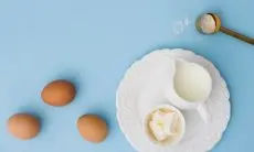 Masker Rambut Telur dan Yogurt, Solusi Ampuh untuk Menghilangkan Ketombe