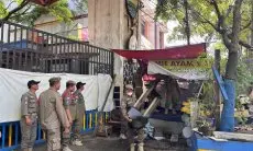 PKL dan Bangunan Liar di Kawasan Terminal Leuwipanjang Ditertibkan Satpol PP