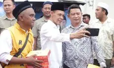 Cawabup Bogor Jaro Ade Lakukan Ziarah ke Makam Tokoh PPP H Endang Kosasih