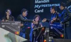 Bank Mandiri Penuhi Kebutuhan Pecinta Otomotif, di MotoGP Mandalika Luncurkan Ulang Mandiri MyPertamina Card