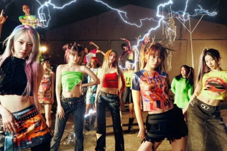 Berikut 3 Hal yang Benar-benar Dibutuhkan oleh Girl Grup LE SSERAFIM saat Ini